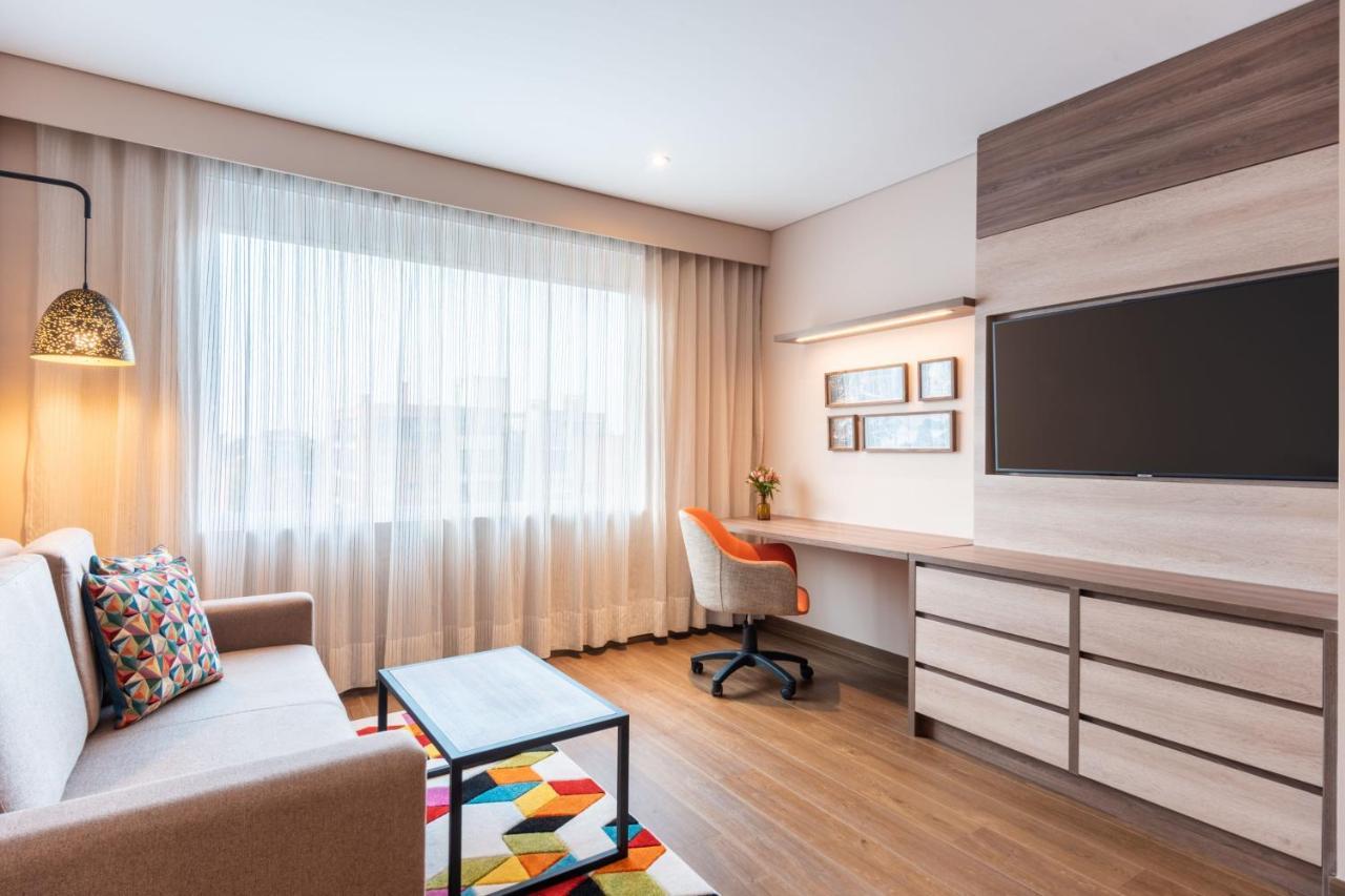 Hotel By Marriott