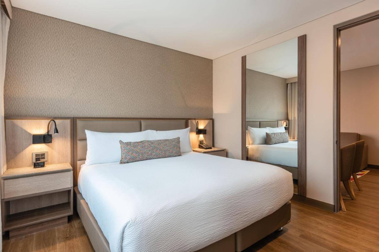 Hotel By Marriott