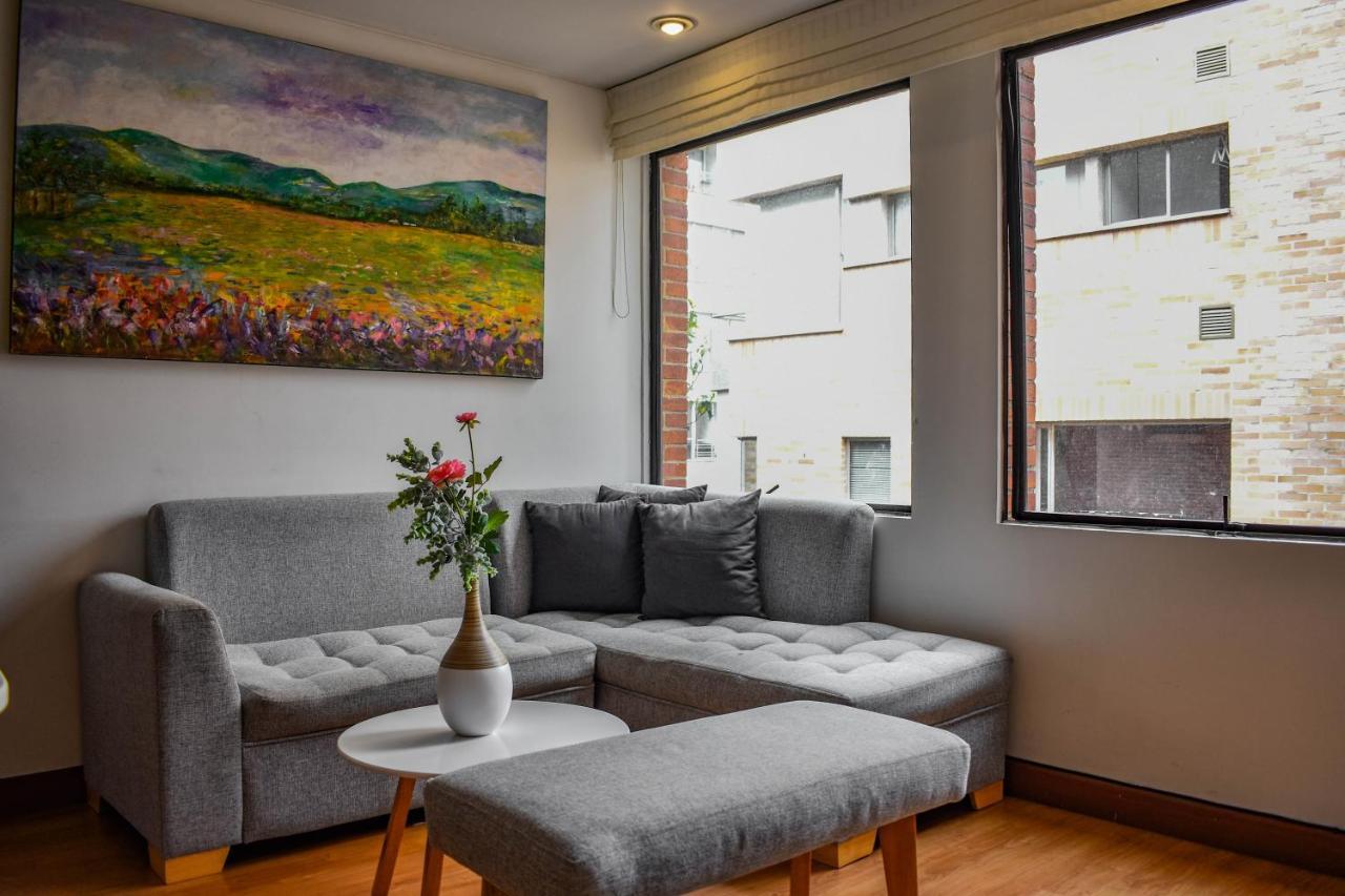 Cora 96 Street Aparthotel