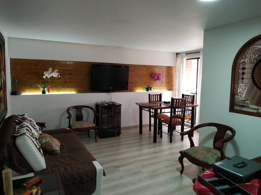 Apartamento Turistico En Cedritos * Bogota