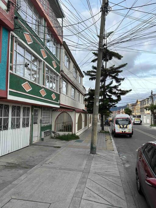 Apto Cerca A Clinica Del Olaya, Candelaria Y Centro Ciudad * Bogota