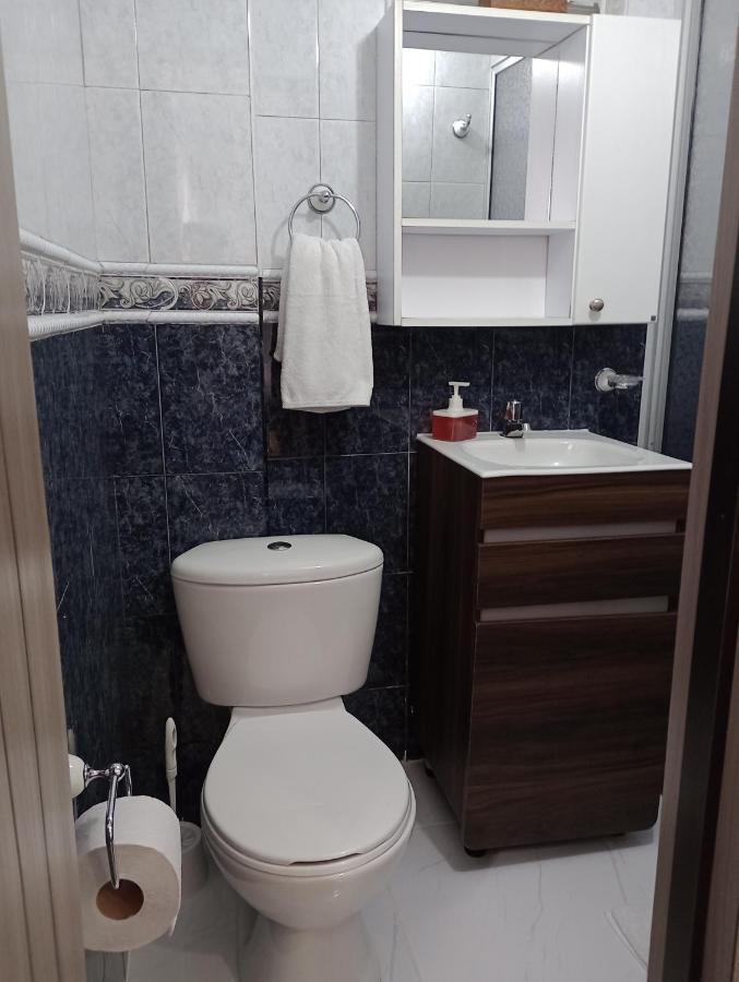 Habitacion Con Bano Privado En Sector Turistico Homestay *