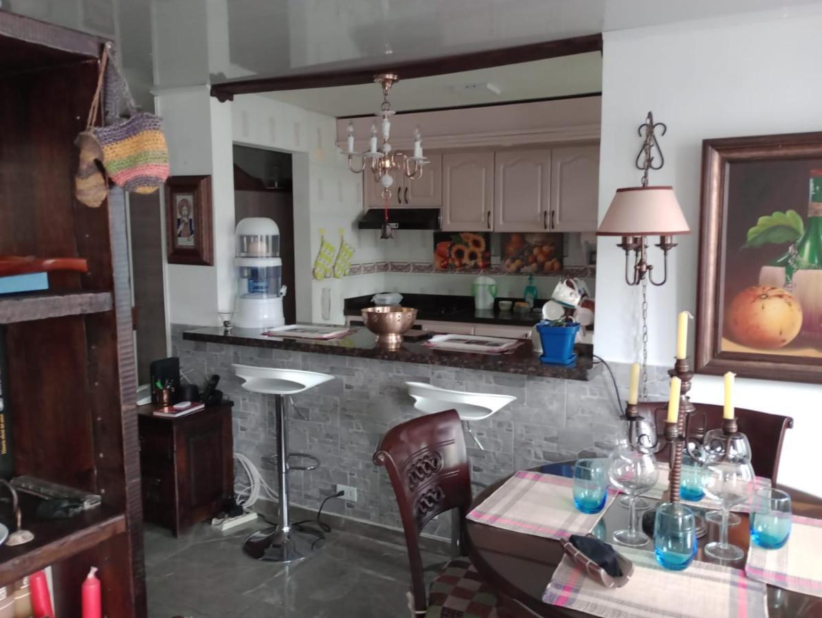 Habitacion Con Bano Privado En Sector Turistico Homestay