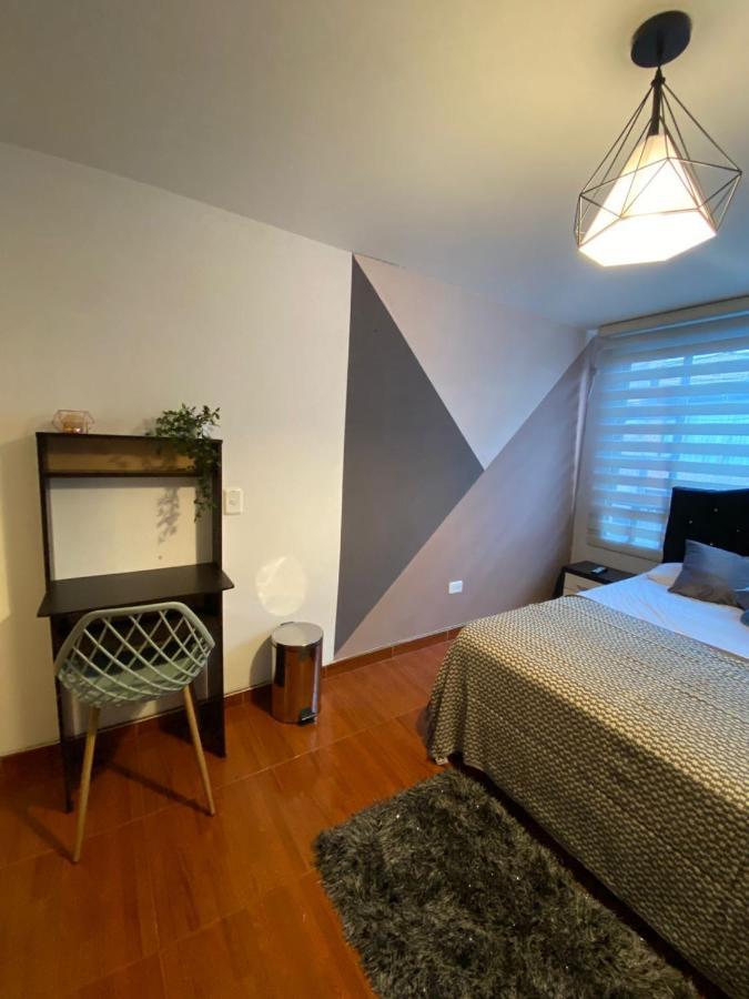 Hermosa Aeropuerto Homestay Bogota