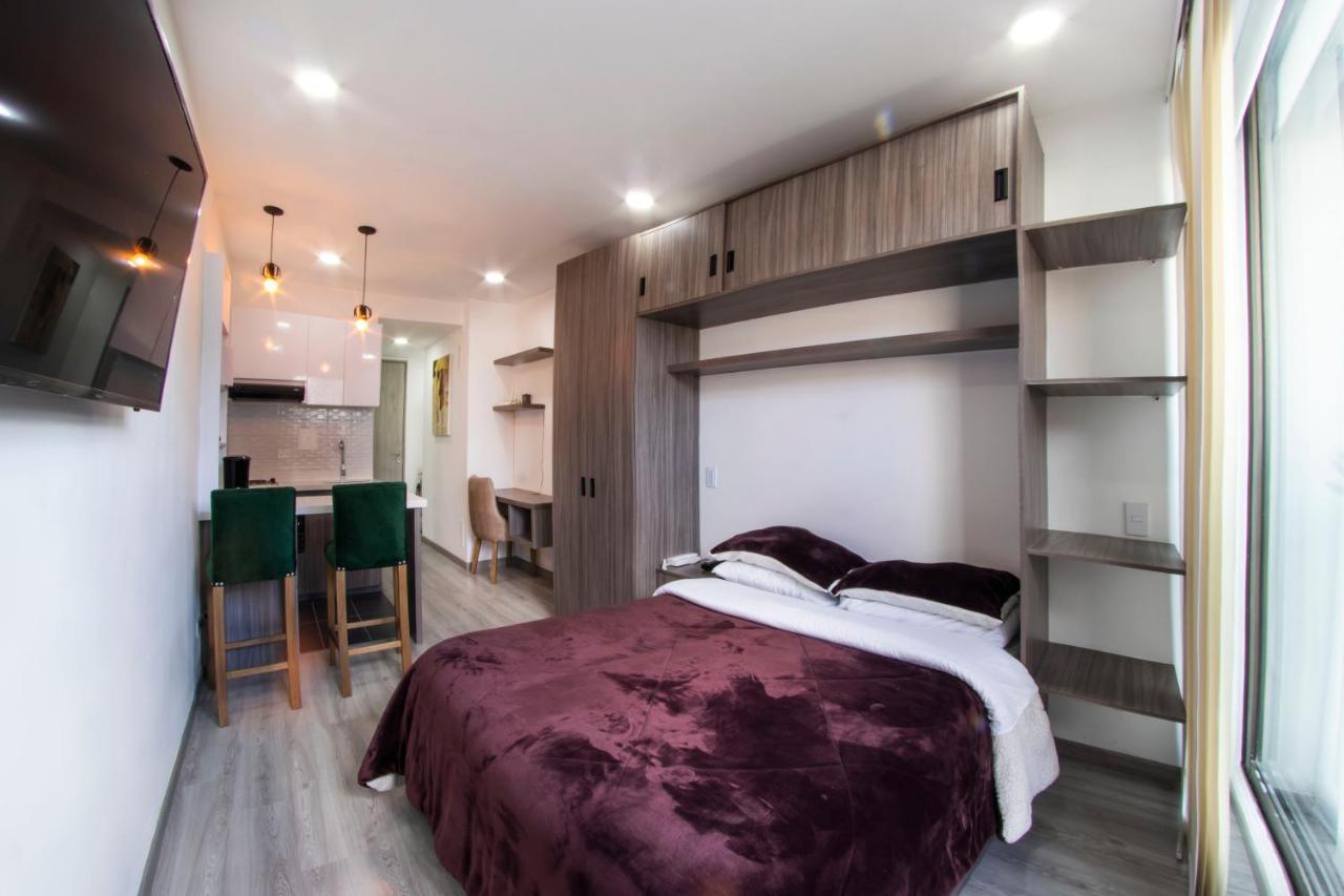 Chapinero Con Balcon Lgbtq Theatron * Bogota