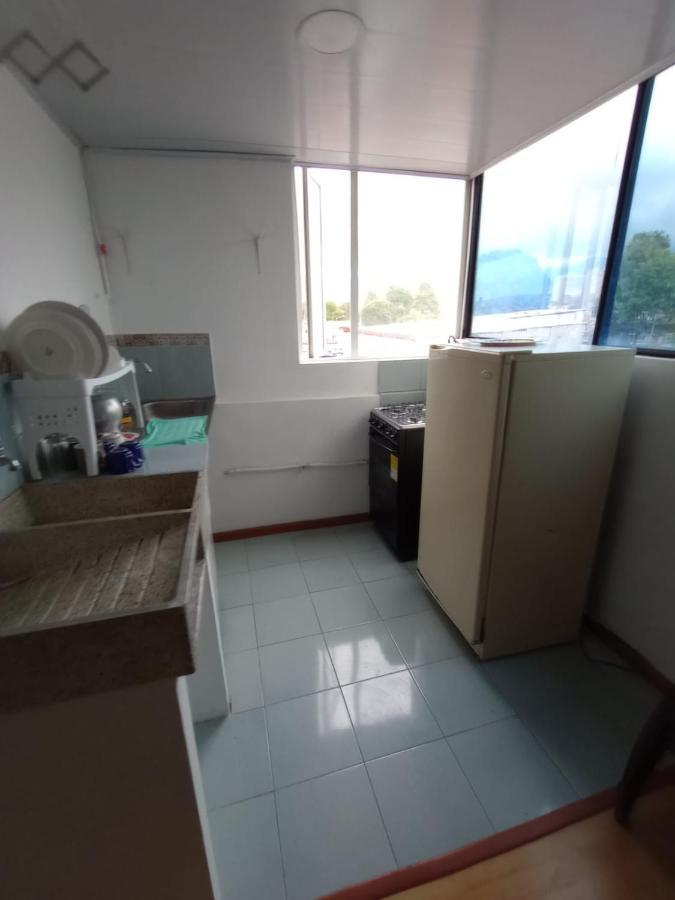 Cerca Al Club Militar Embajada Americana, Corferias 502 Apartamento *