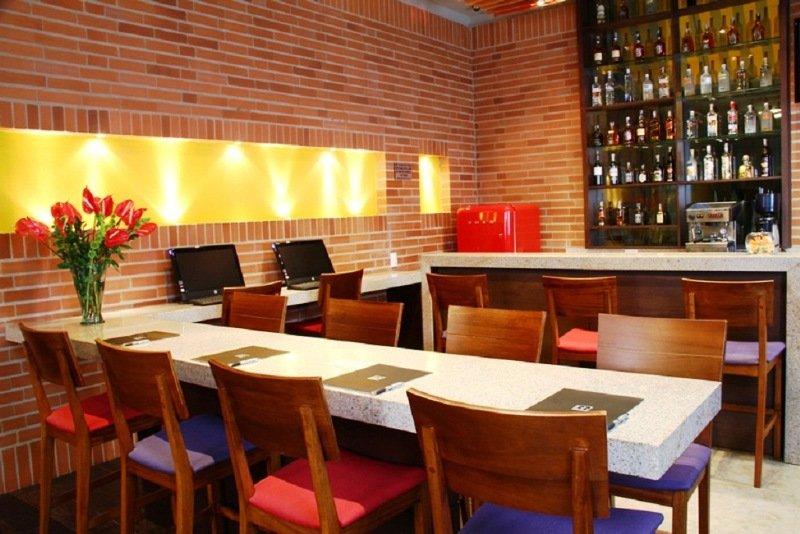 Mercure Bh Zona Financiera 4* Bogota
