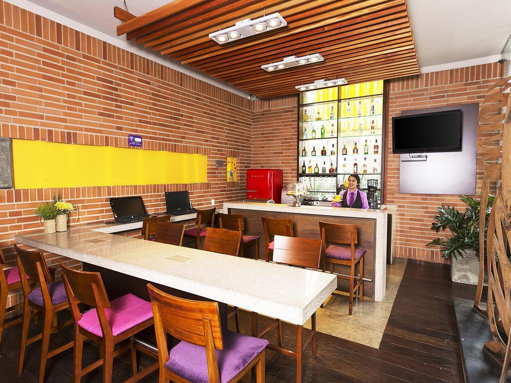 Mercure Bh Zona Financiera 4*