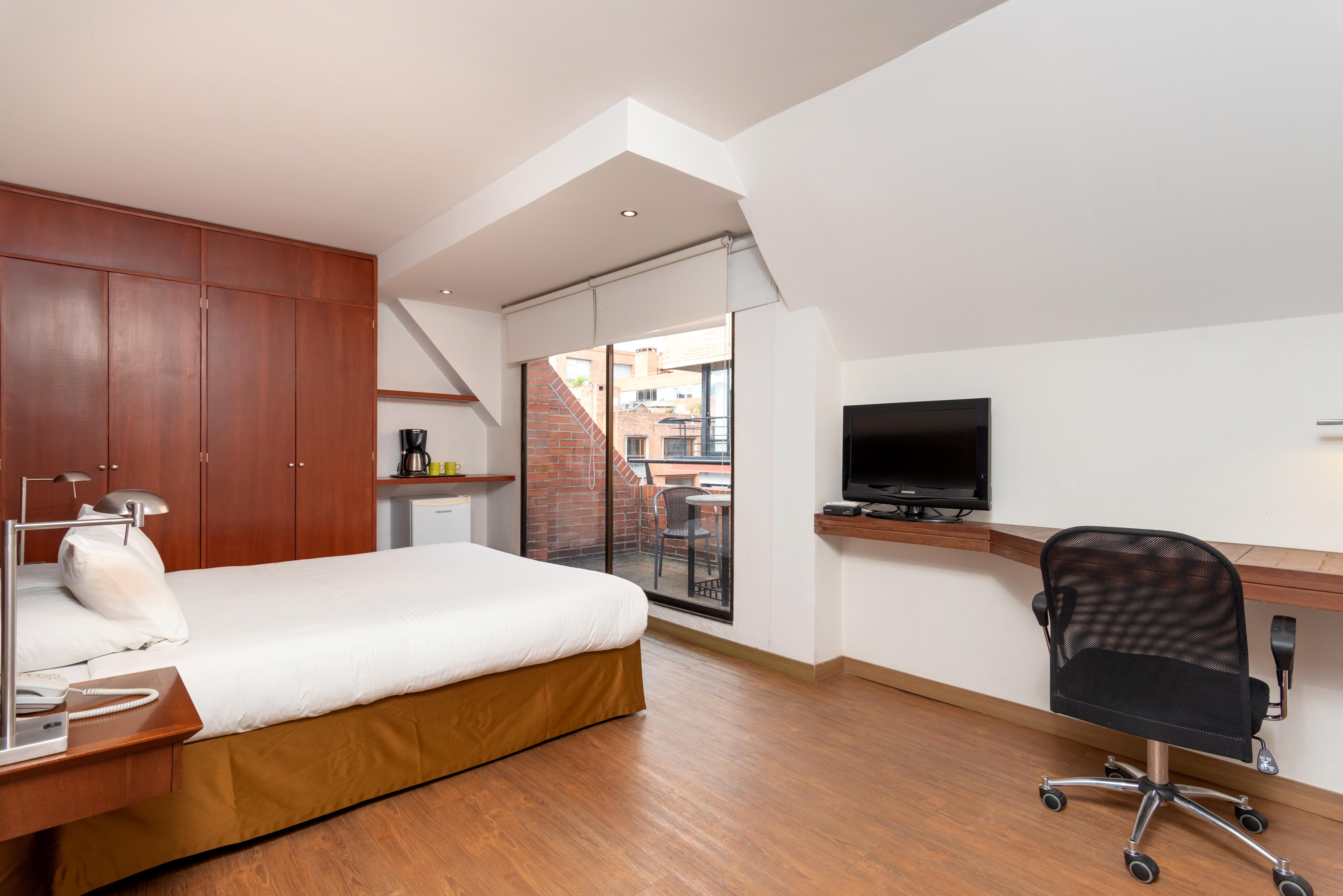 Casa Real 93 Hotel