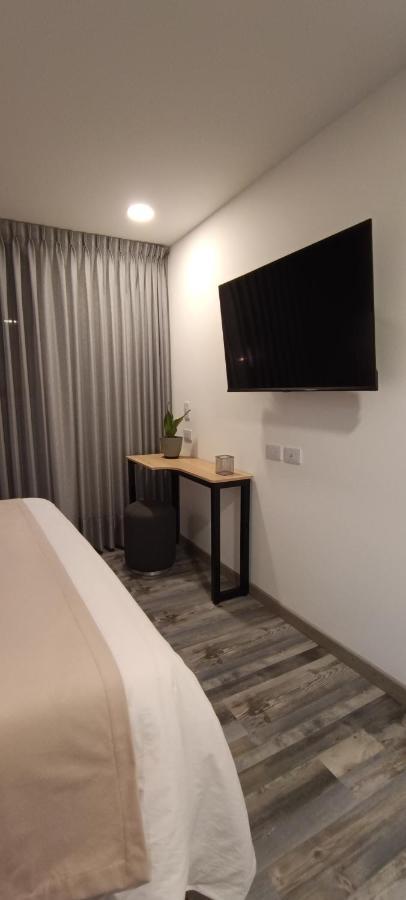 Aparthotel 86 *