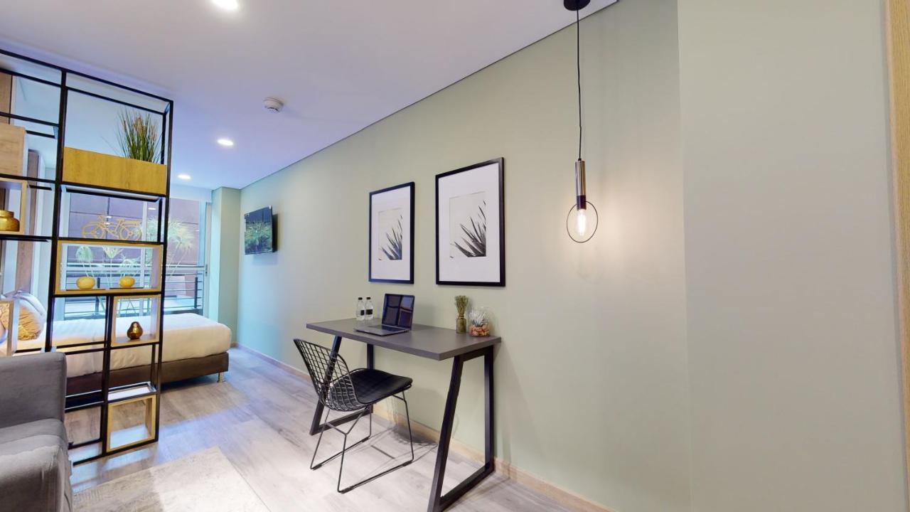 Cabrera 85-12 Aparthotel