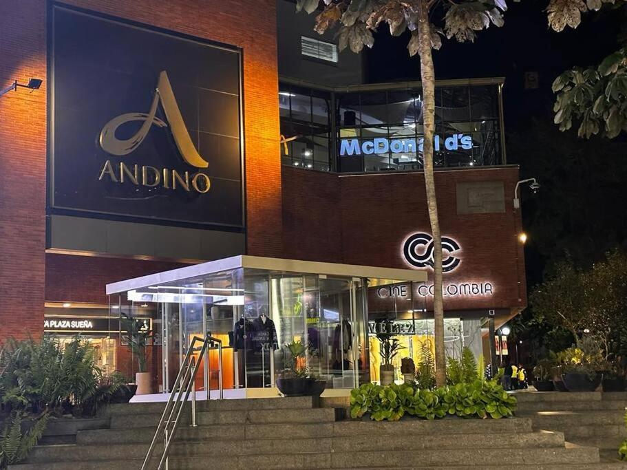 Exclusive 85 Street Apartment Bogota