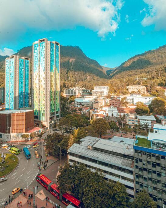 Apartment Work Remote Fast Wi-fi - Foam Mattress - La Candelaria 10 Min Away *