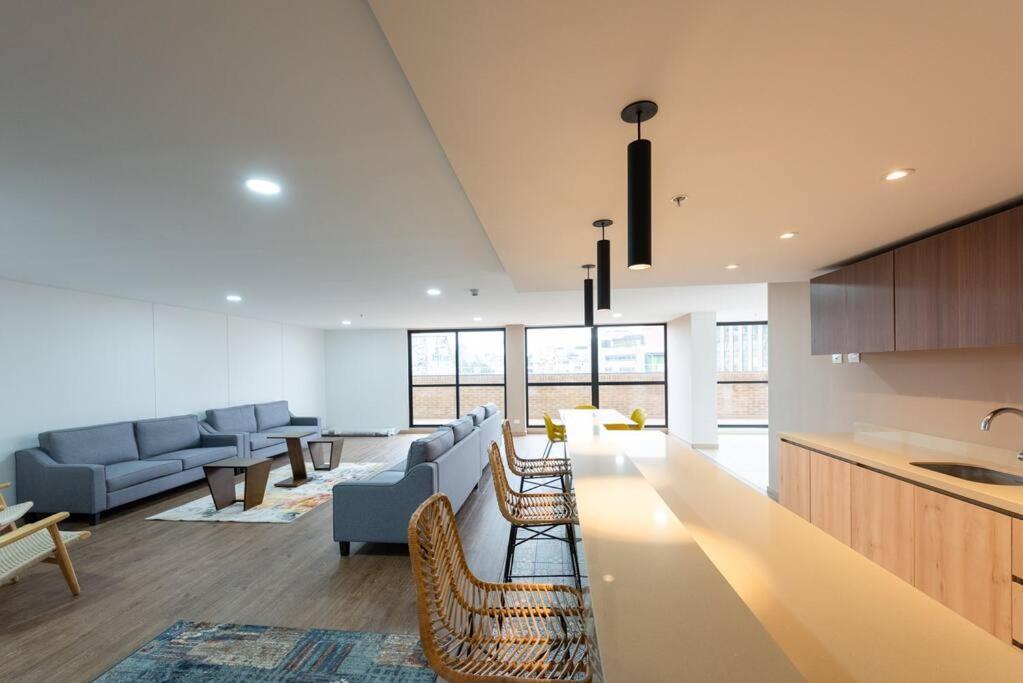 Apartamento 917b Lindo Cerca A La Zona T Bogotá
