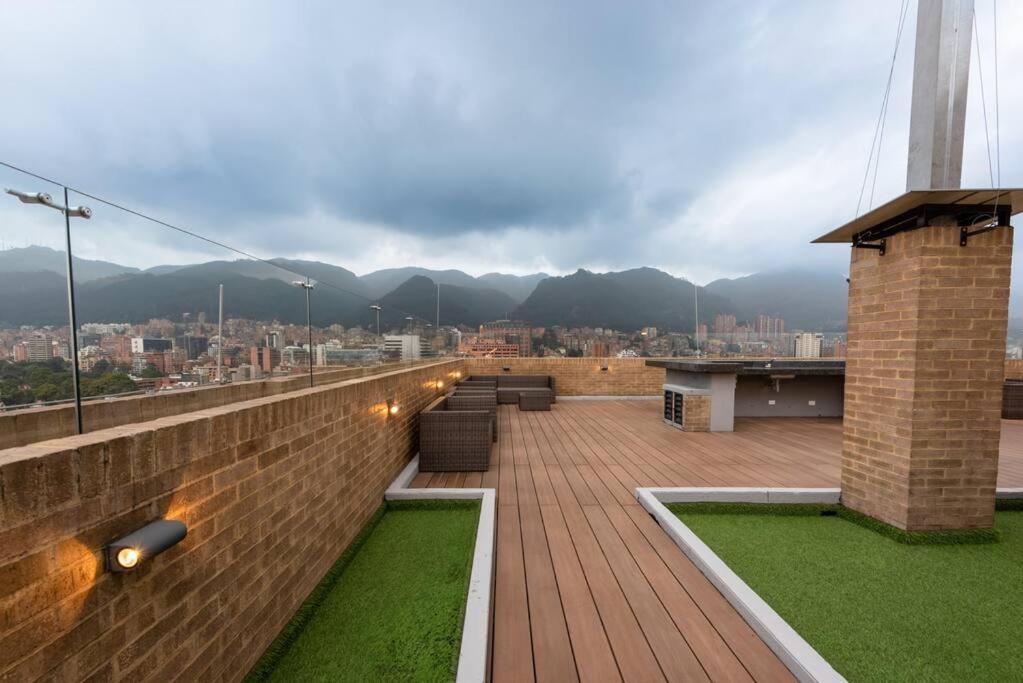 917b Lindo Cerca A La Zona T Apartamento