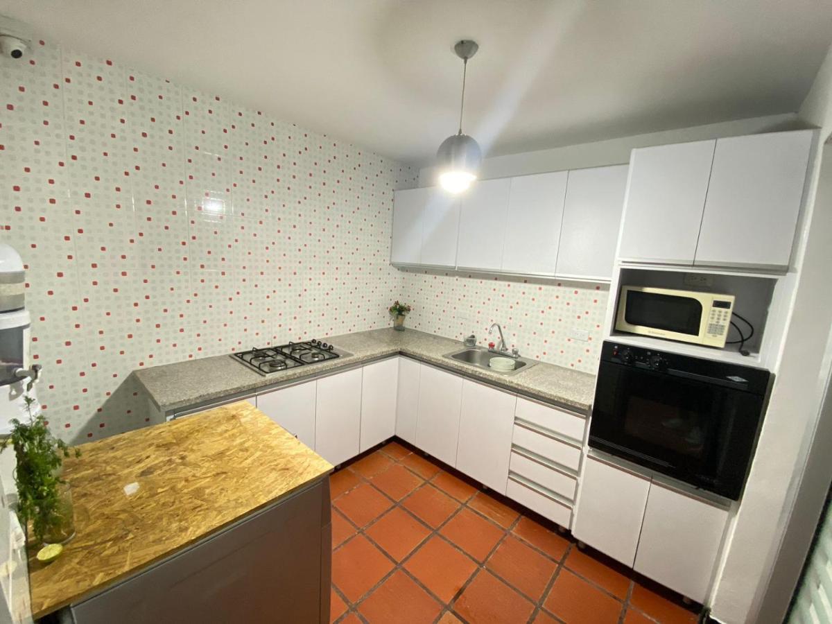 Chapinero Guest house *