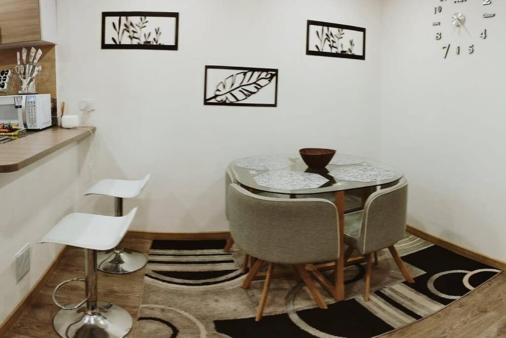 Apartment Confortable, Amoblado En Bogota