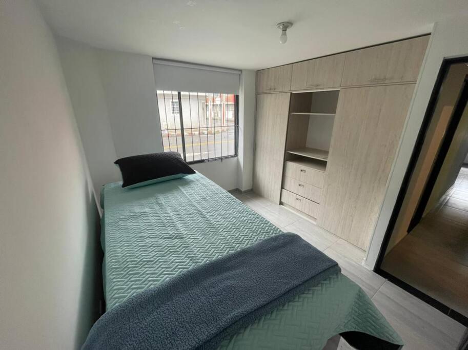 Acogedor Y Muy En Apartment *
