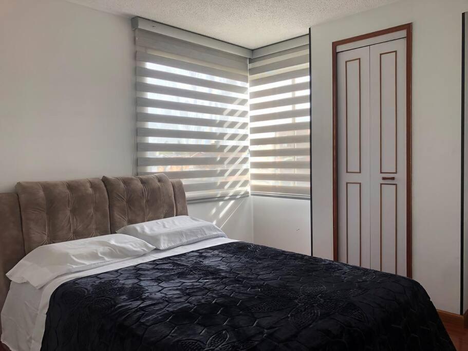 Apartamento 404 *