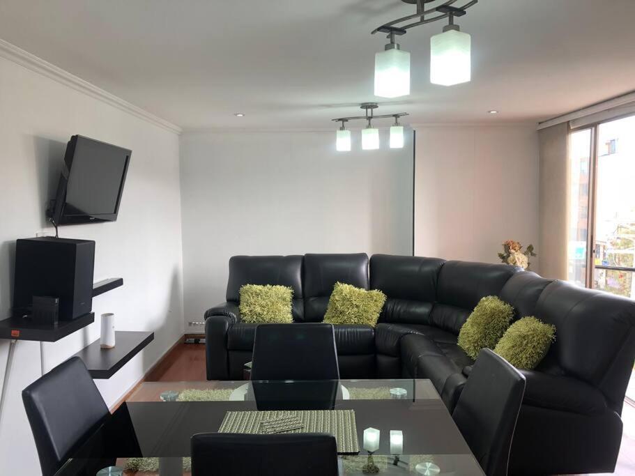 Apartamento 404 *