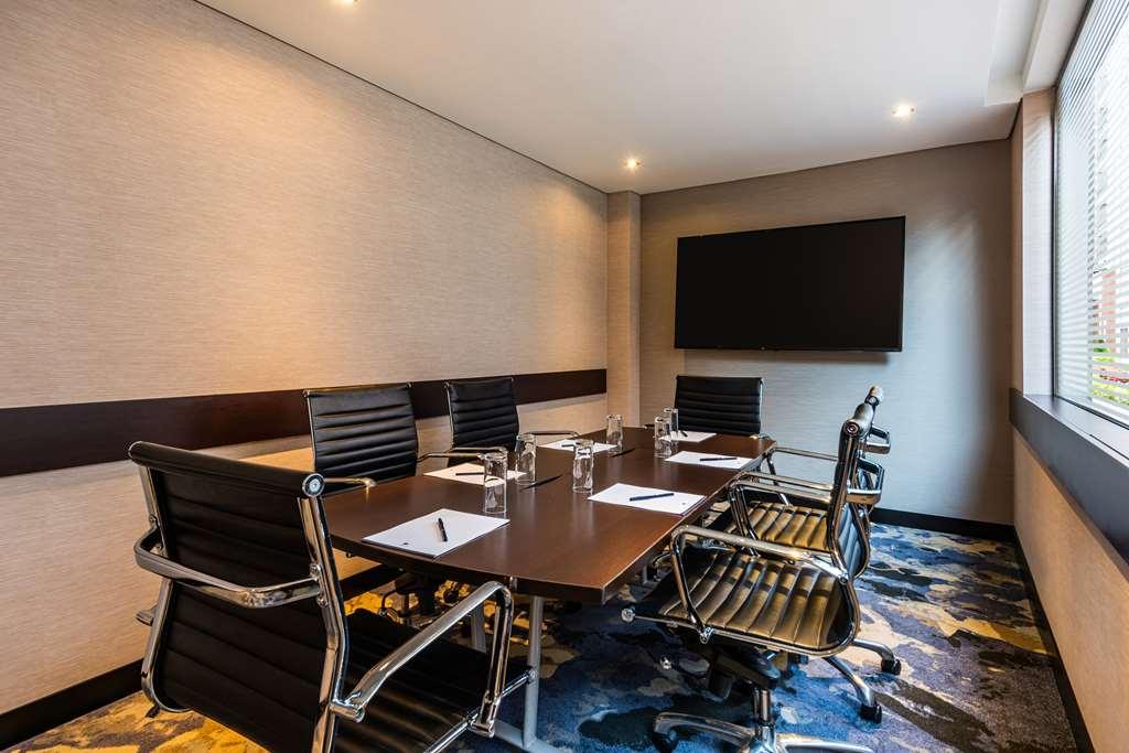 Doubletree By Hilton Salitre Ar Hotel 4*