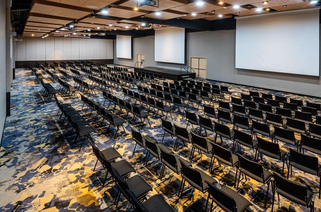 Doubletree By Hilton Salitre Ar Hotel Bogota