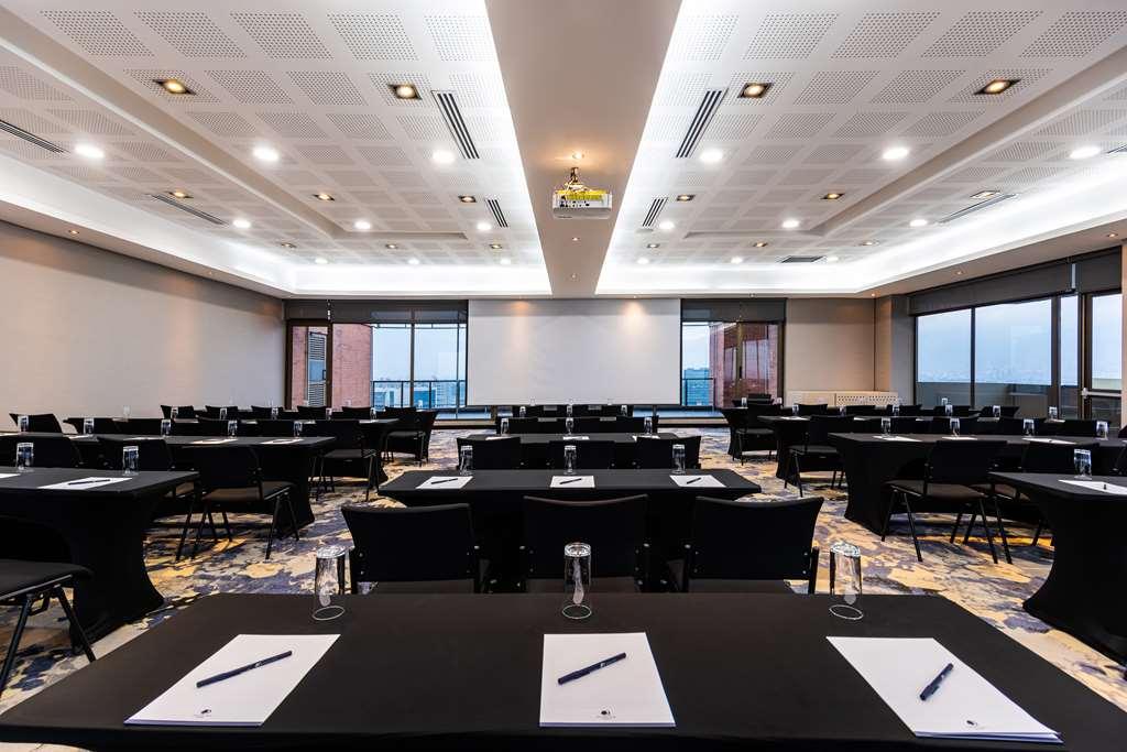 Hotel Doubletree By Hilton Salitre Ar 4*