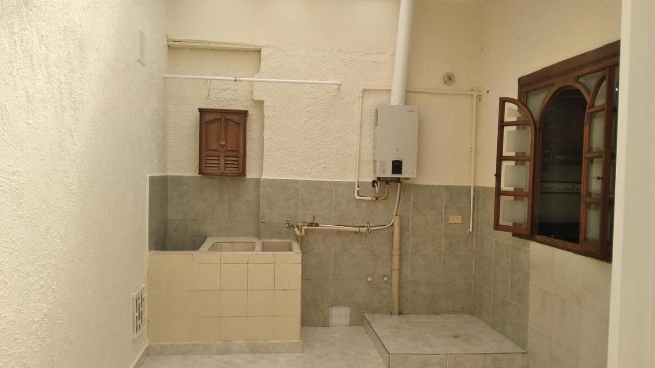 Calida, Comoda, Habitacion Amoblada Cerca Al Portal 80