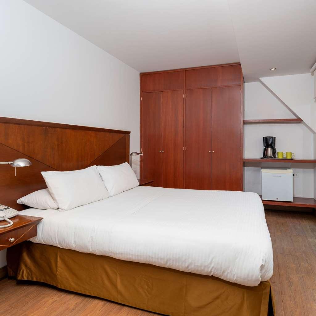 Casa Real 93 Hotel