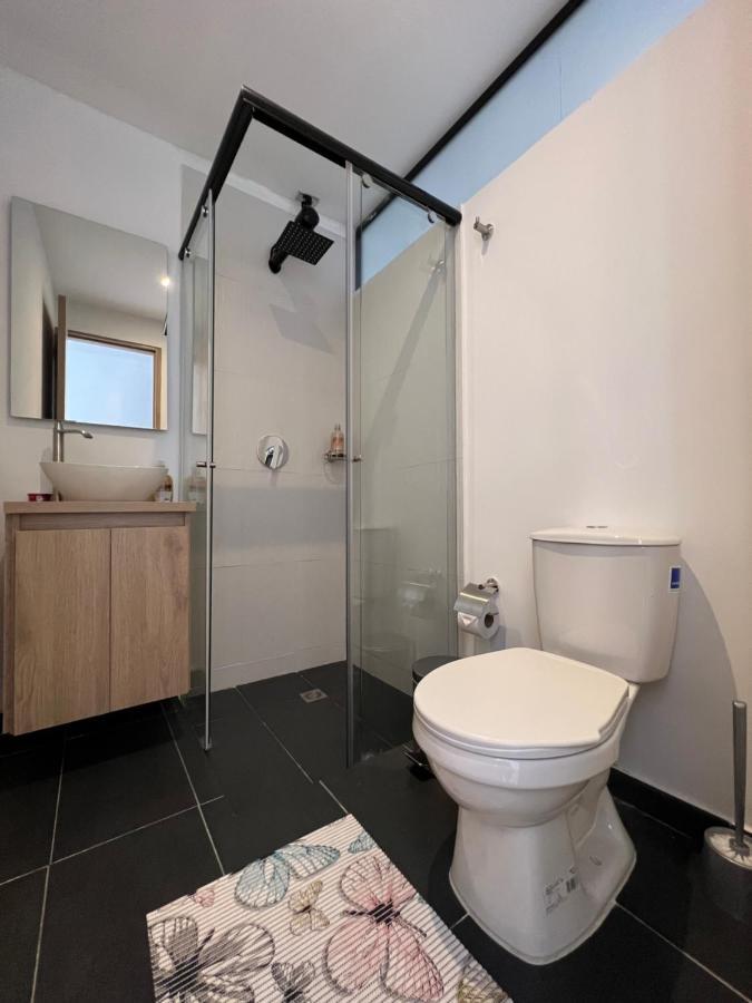 Hostelfc Castellana Apartment