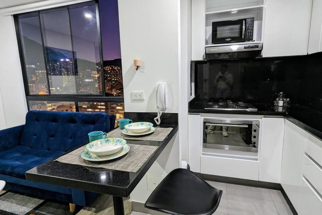 Apartamento Acogedor Amoblado Centro Internacional,