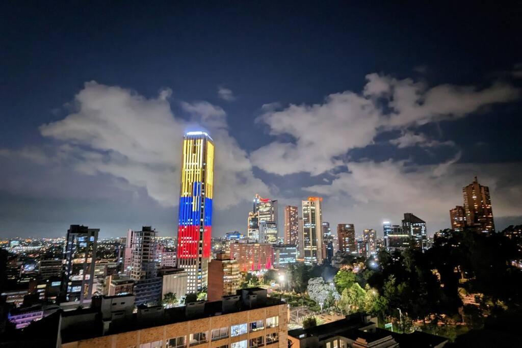 Acogedor Amoblado Centro Internacional, Apartamento