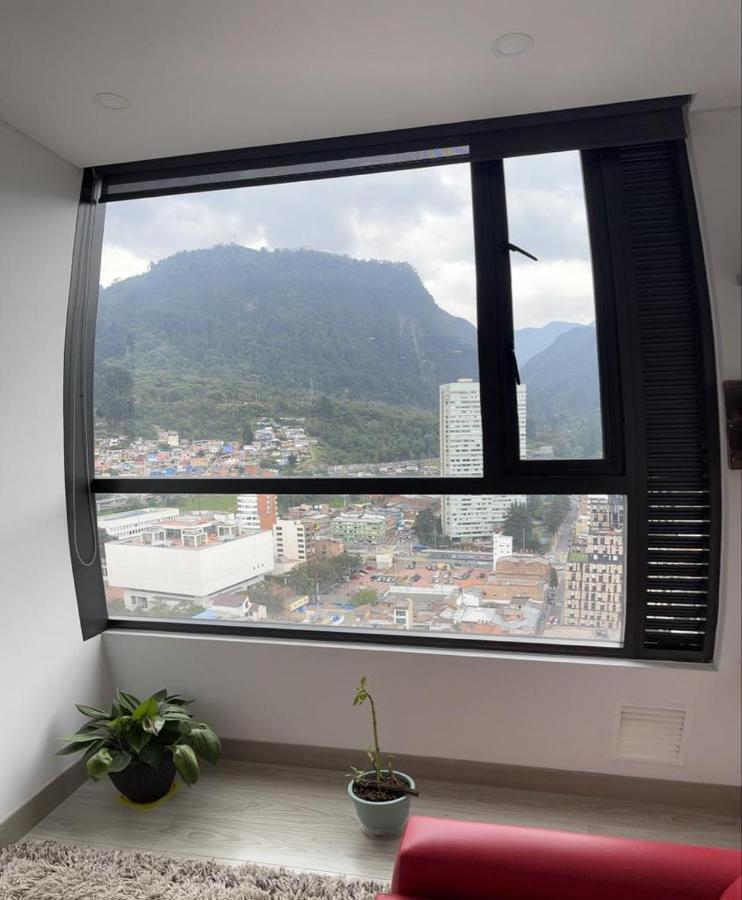 Apartment Acogedor Centro Edificio Torre Barcelona Vista Monserrate Al Lado The Spot