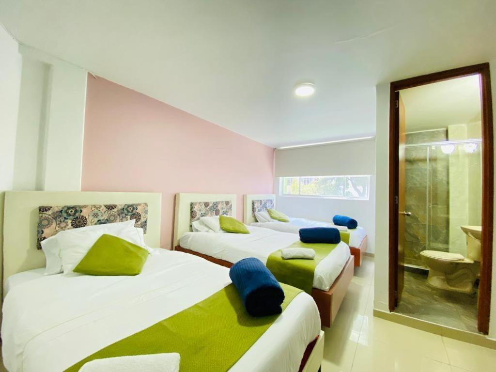 Hotel Calantha *