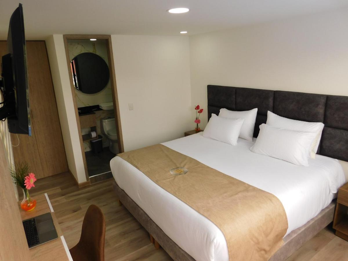 Mx Hotel *