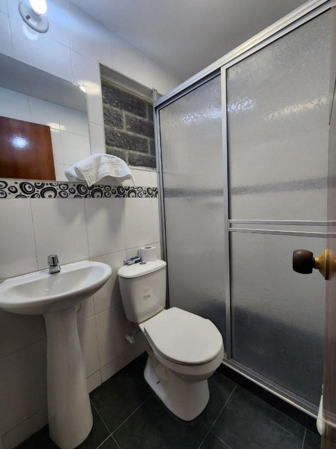 Homestay Habitacion 10 Min Aeropuerto C