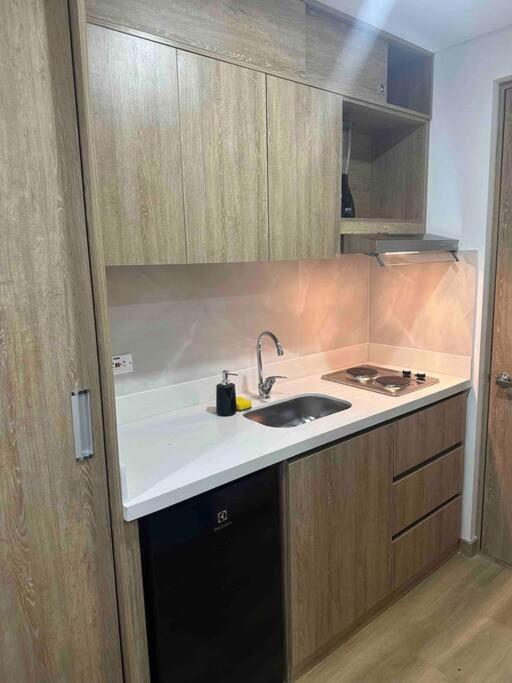 Apartment Aparta-estudio Dotado Para Estrenar *