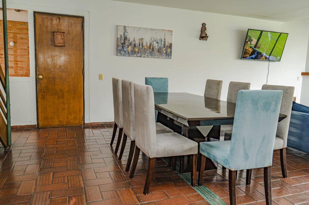 Casa Tipo Chalet Especial Grupos Grandes