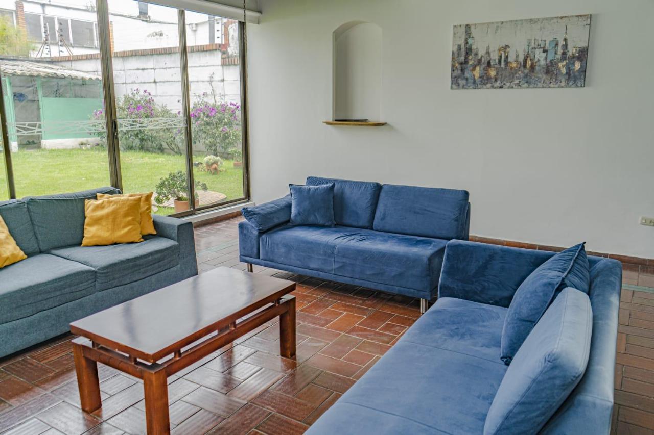 Casa Tipo Chalet Especial Grupos Grandes *