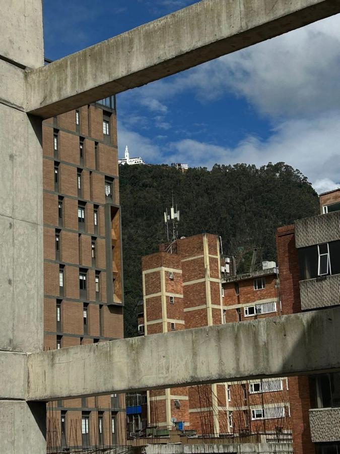 Con Vista A Monserrate *