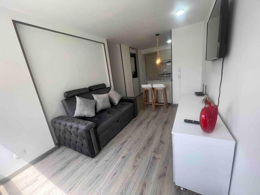 *hermoso Y Comodo Apartamento Cerca Al Aeropuerto Bogota