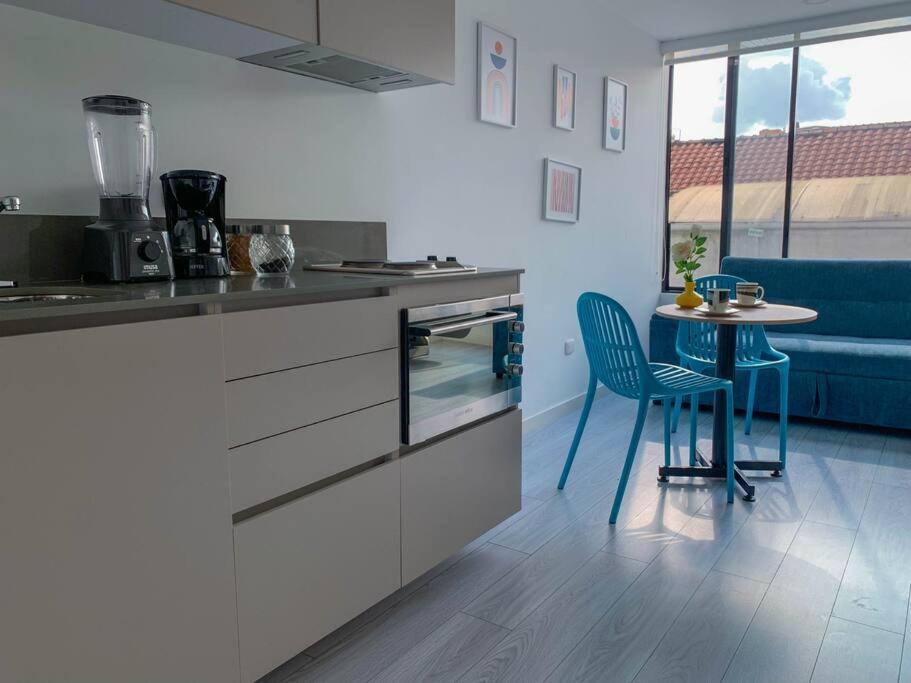 Aptotiv211 - Increible Aparta Estudio Tipo Loft - Chapinero - Wifi - Tv Apartment