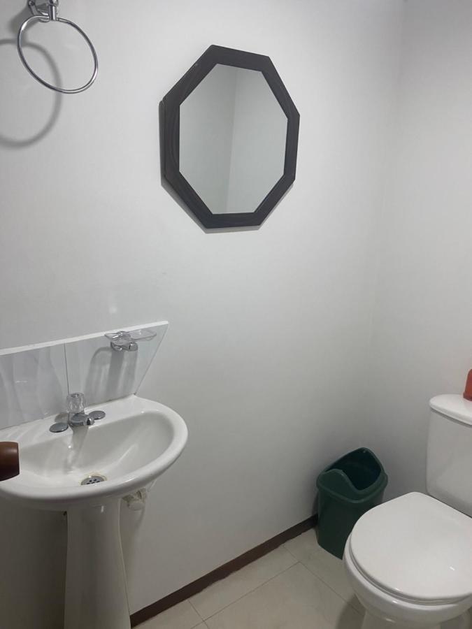 Bed & Breakfast Casa Dorada - Modelia *