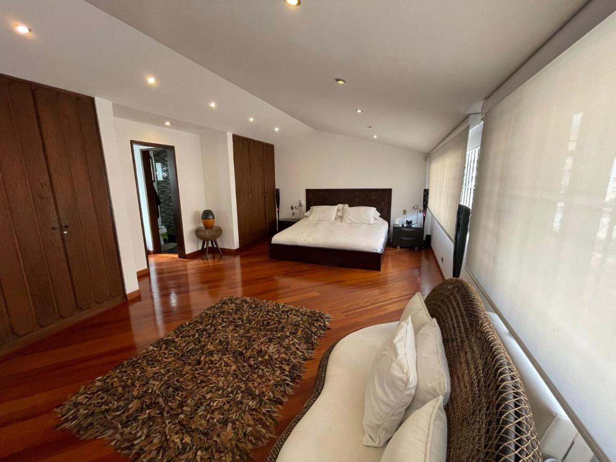 Casa Santa Barbara Bogota