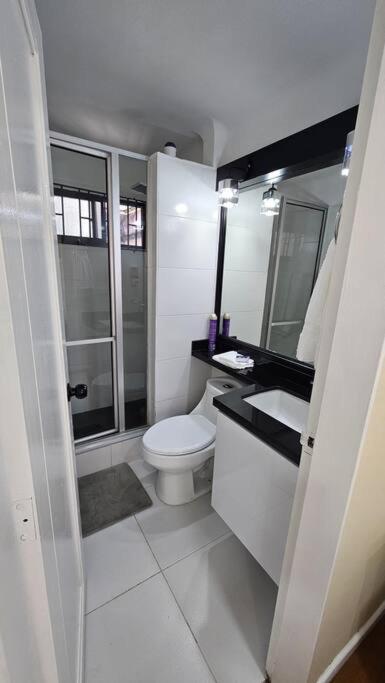 Apartment Chico's Pad: Convenience Meets Tech~1b/b~qb~alexa Bogota