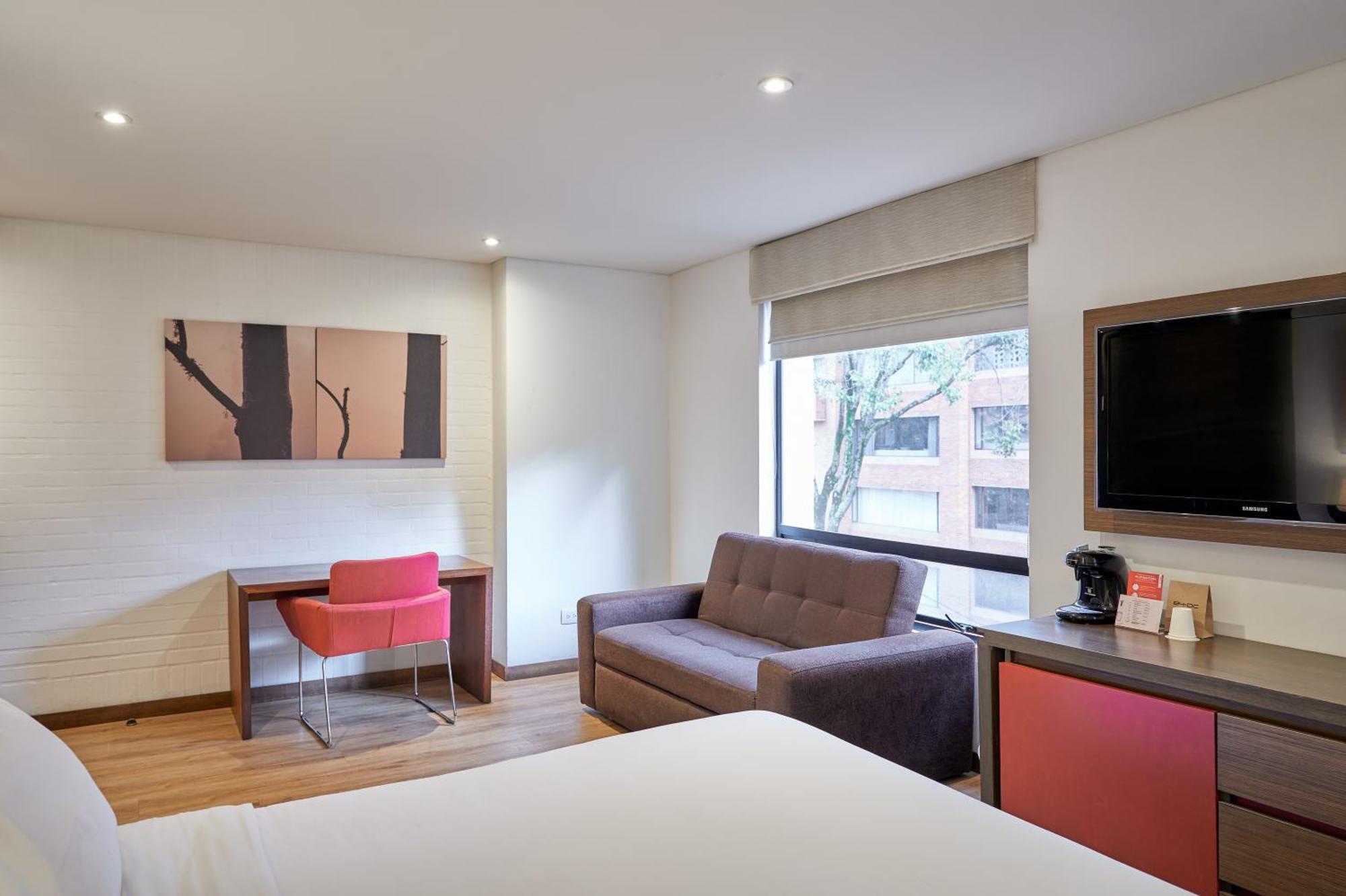 84 Dc Hotel 4*