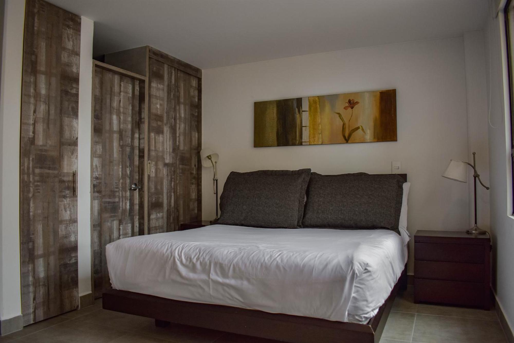 Aparthotel Cora 96 Street 4*