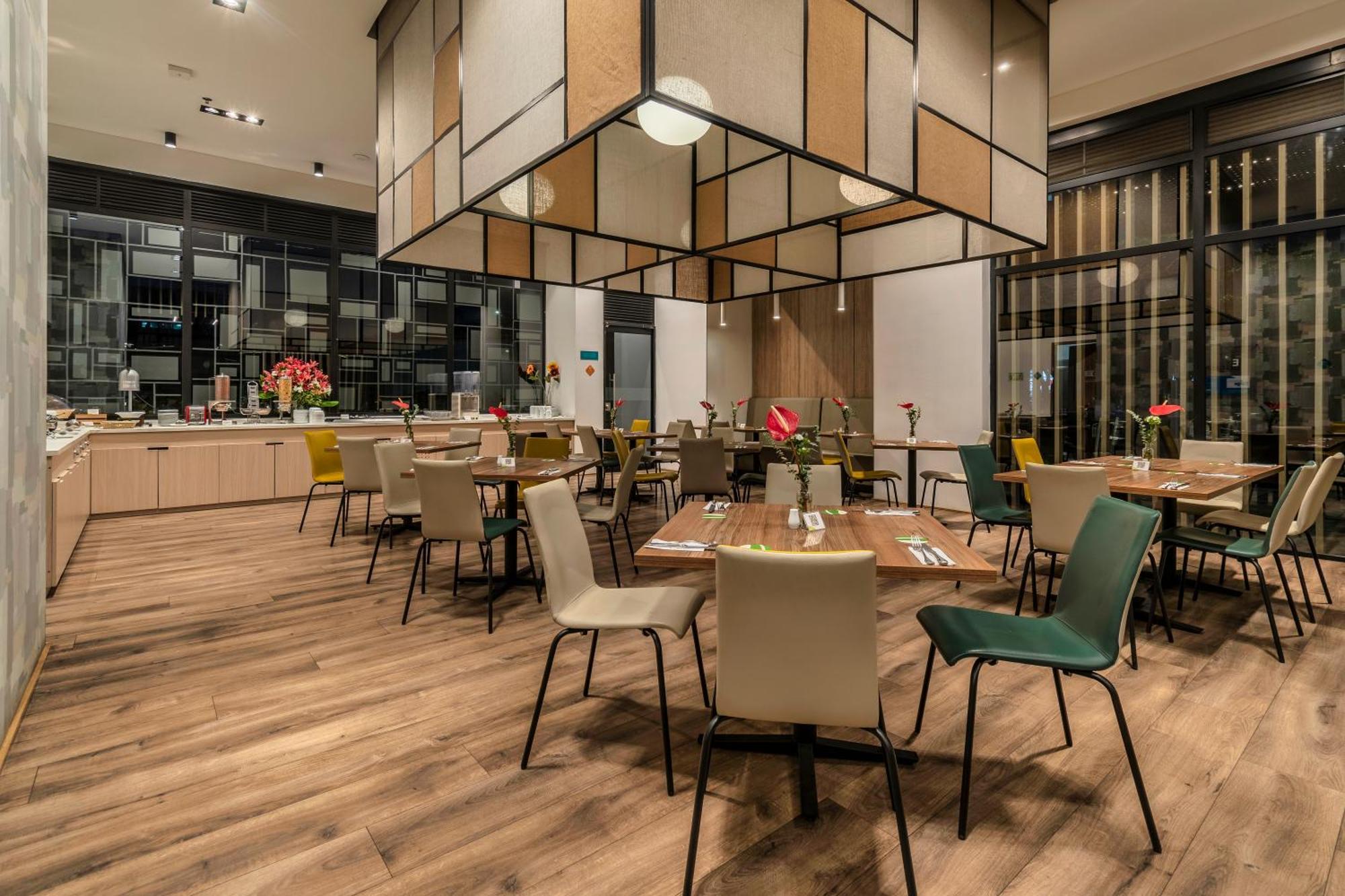 Ramada Encore By Wyndham Zona Franca Hotel