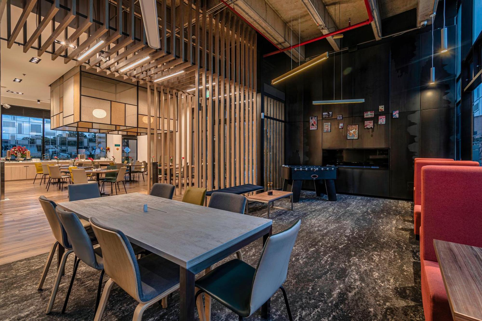 Ramada Encore By Wyndham Zona Franca