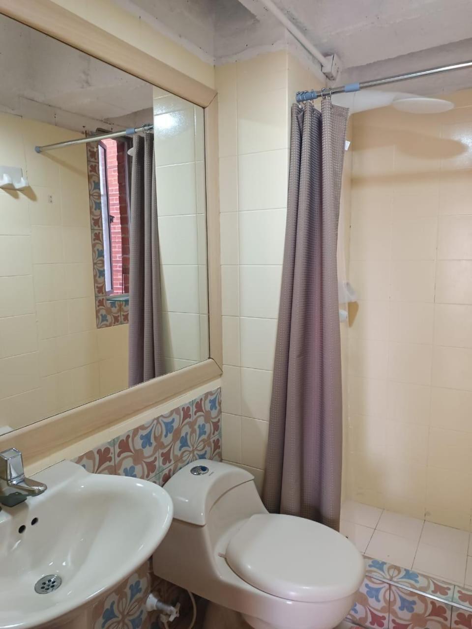 Con Balcon Javeriana Por Mensualidades Apartamento